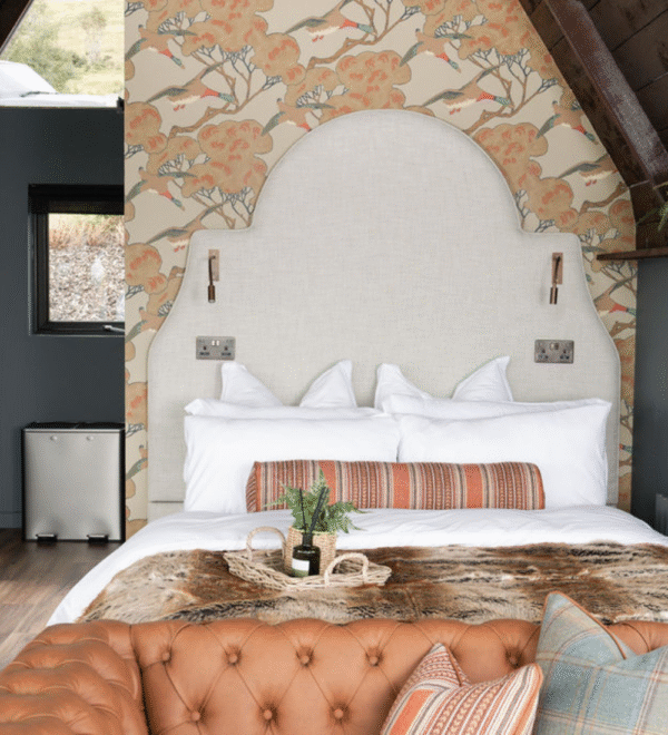 Lettering Lodges Stay - Letteran Lodges